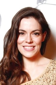 Chloé Dumas portrait