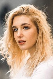 Sophie Nélisse portrait