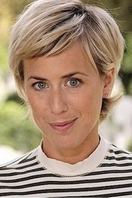 Emma Handy portrait