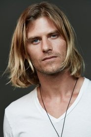 Jake Muxworthy portrait