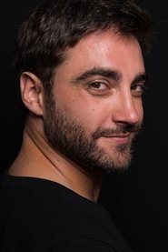 Robert González portrait