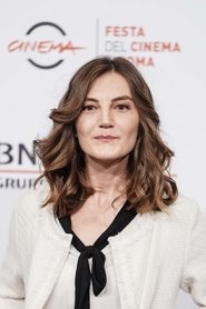 Kamka Tocinovski portrait