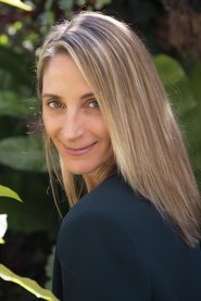 Carrie Lederer portrait