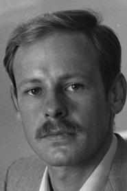Alexander Waechter portrait