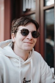 Alex Roumeliotis portrait