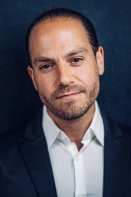 Elan Even portrait
