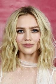 Maddie Hasson portrait