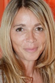 Hélène Rollès portrait
