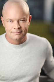 Cameron Forbes portrait