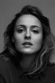 Renate Reinsve portrait