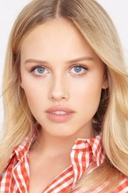 Gracie Dzienny portrait
