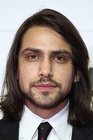 Luke Pasqualino portrait