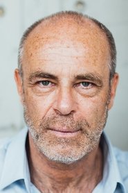 Peter Kremer portrait