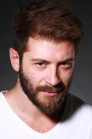 Cem Avnayim portrait