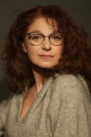 Crenguța Hariton portrait