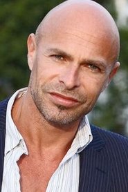 Guy Amram portrait