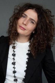 Arsinée Khanjian portrait