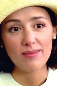 Nadine Spinoza portrait