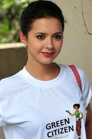 Isha Sharvani portrait