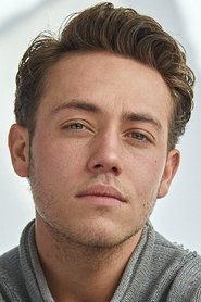 Ethan Cutkosky portrait
