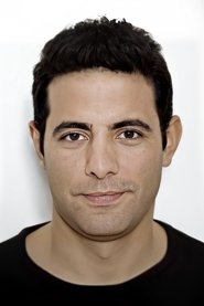 Özgür Özgencer portrait