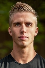 Justin Howell portrait