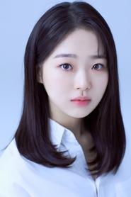 Kim Si-eun portrait