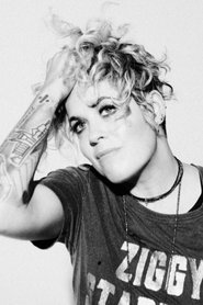 Amy Wadge portrait