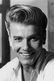 Richard Davalos portrait