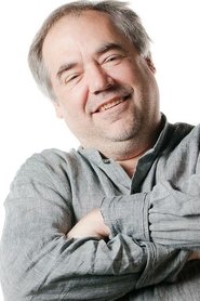 Daniel Cross portrait