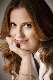 Daisy Donovan portrait
