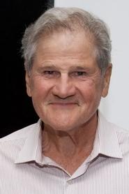 Stephen Mendillo portrait