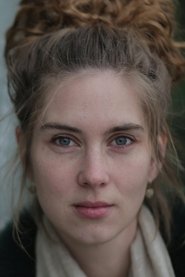 Lin Alluna portrait