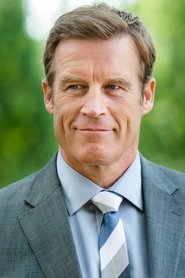 Mark Valley portrait