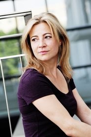 Sabrina Rattey portrait