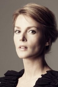 Izabella Jo Tschig portrait