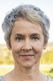 Laura Kirk portrait