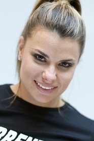 Maria Lapiedra portrait