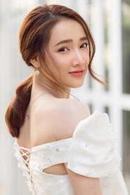 Nhã Phương portrait