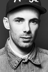 Todd Tourso portrait