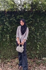 Devi Mulyati portrait