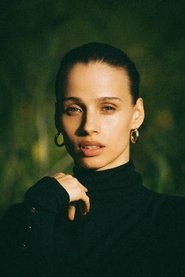 Mette Linturi portrait