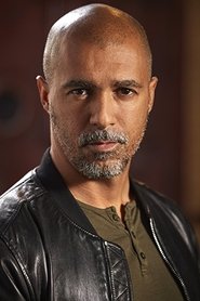 Damian T. Raven portrait