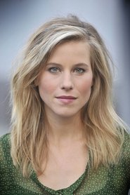 Zoe Weiland portrait