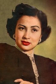 Mila del Sol portrait