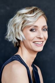 Karolina Porcari portrait