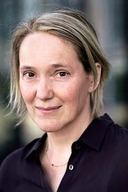 Isabelle Stever portrait