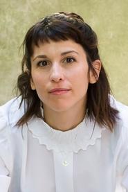 Julia Pott portrait