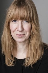 Nia Gwynne portrait