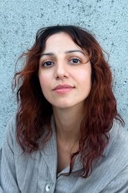 Layla Khoshnoudi portrait